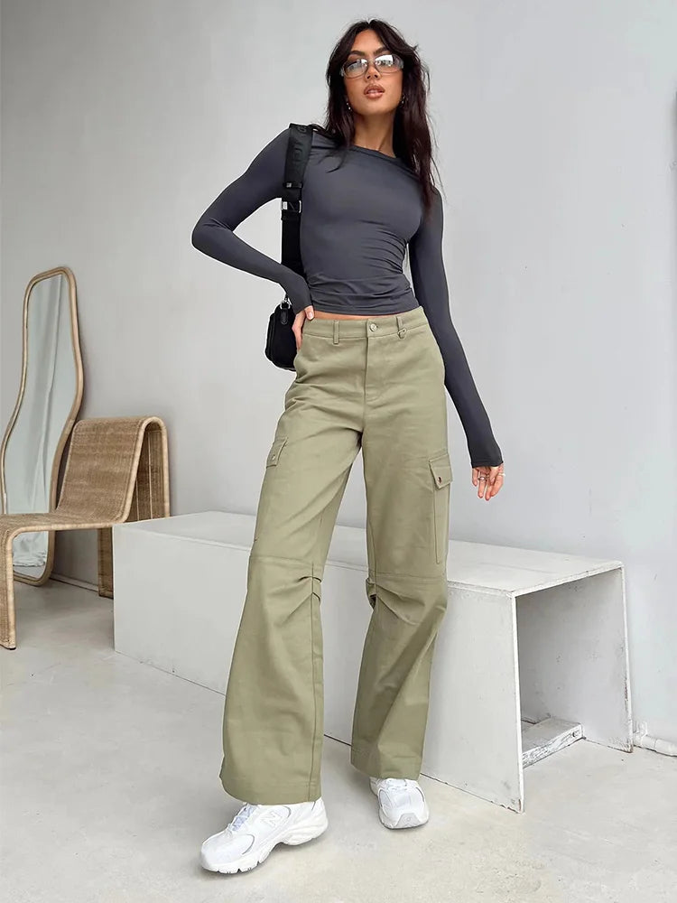 Everyday Slim Long-Sleeve Tee Essential