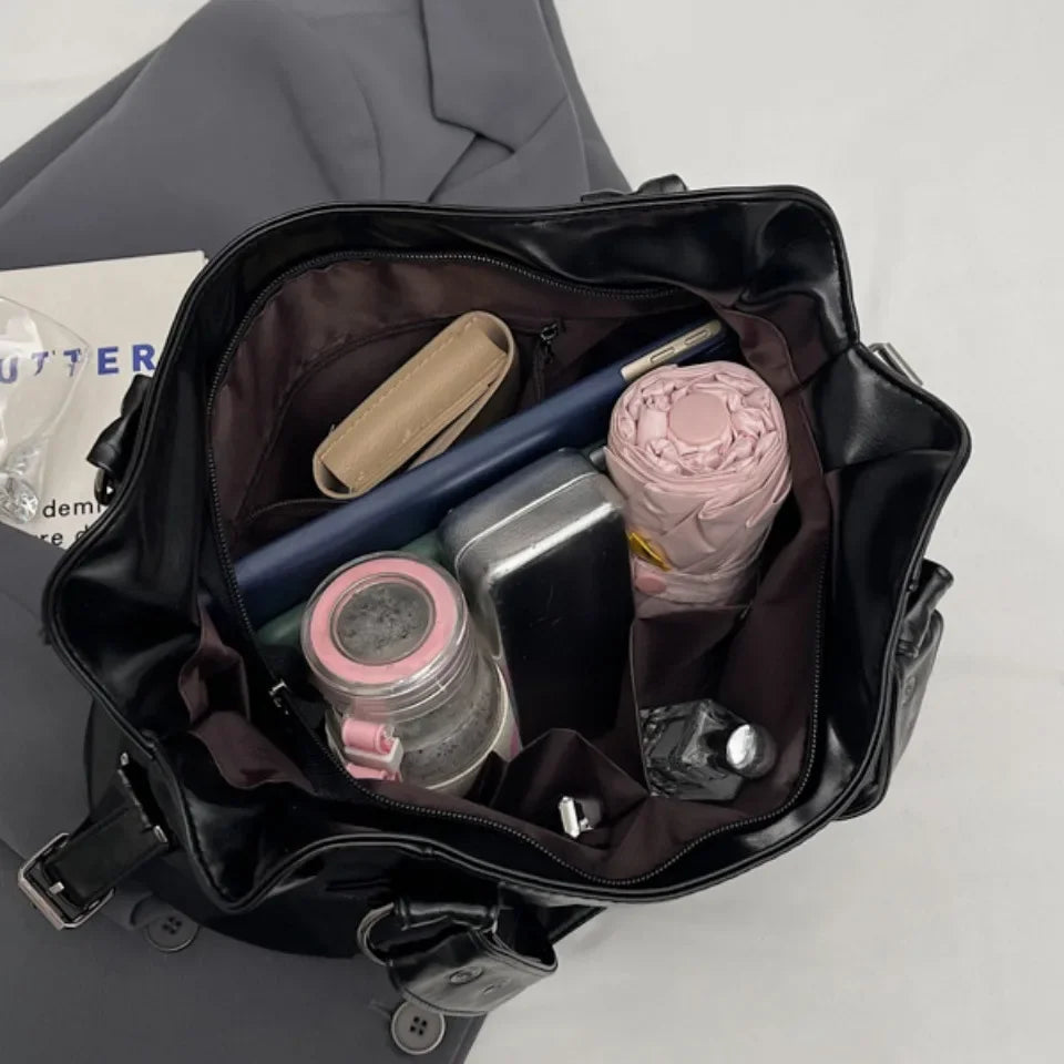 Voyager Everyday Shoulder Carry Pack